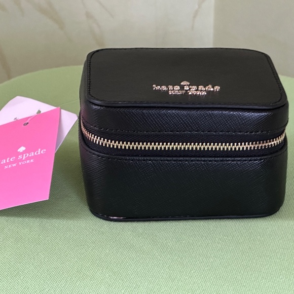 KATE SPADE STACI LEATHER JEWELRY BOX:NWT BLACK - Picture 3 of 14